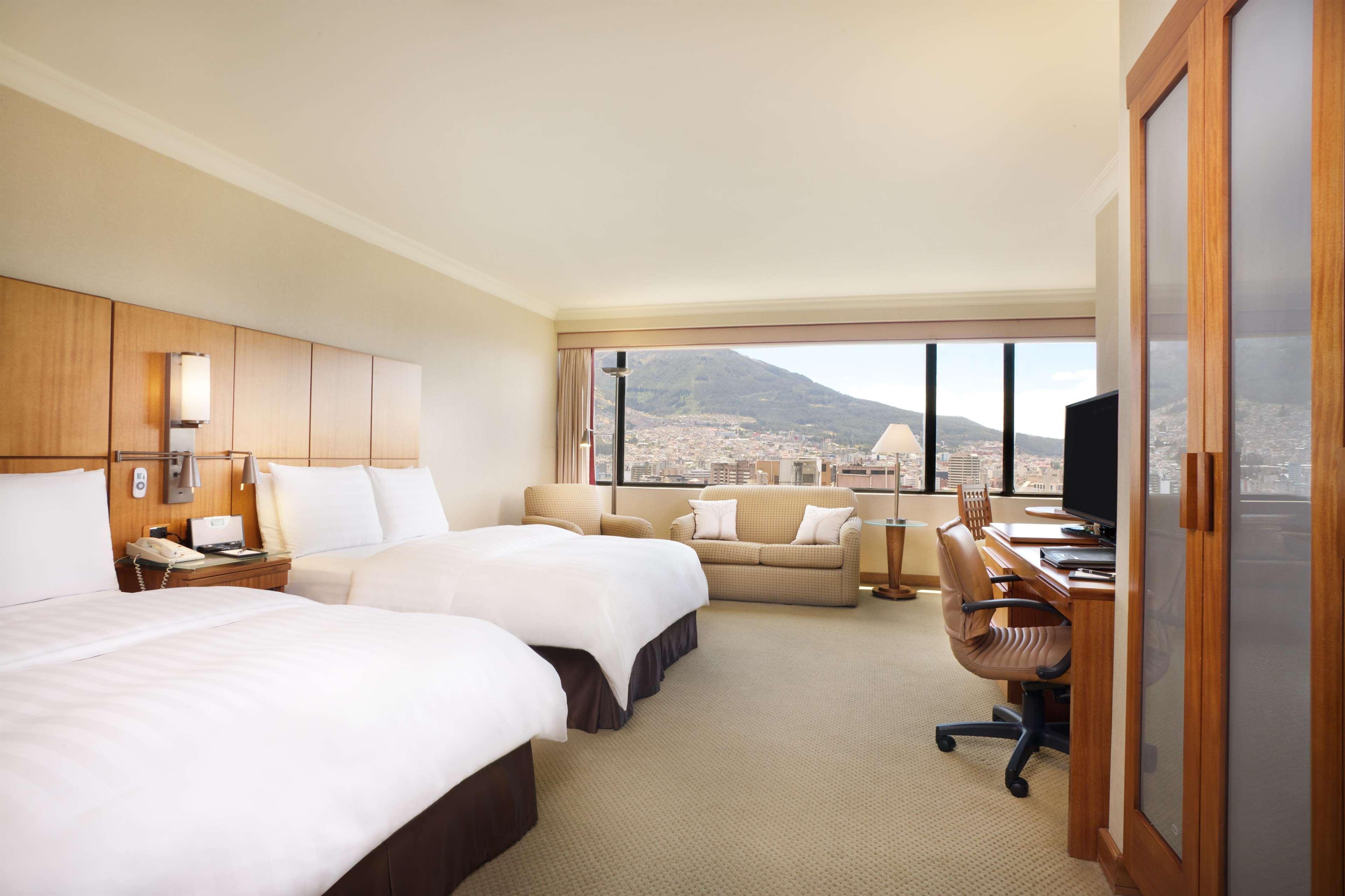 Swissotel Кито Екстериор снимка