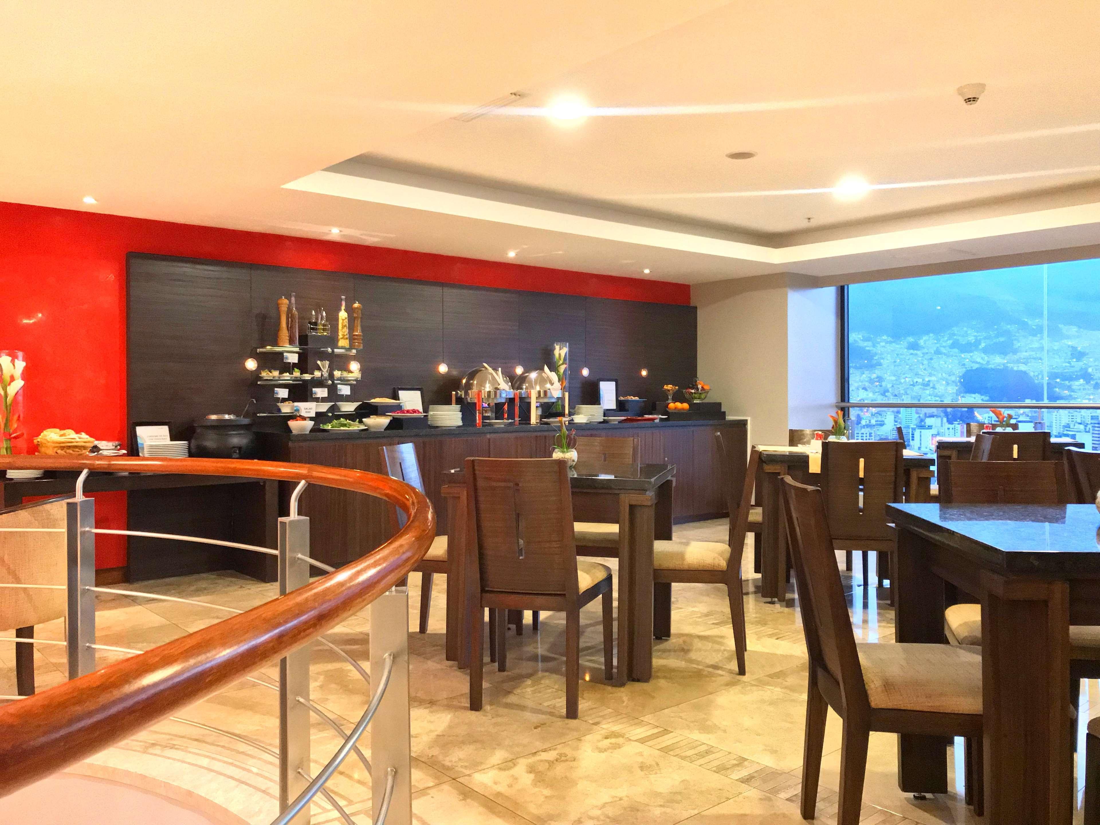 Swissotel Кито Екстериор снимка