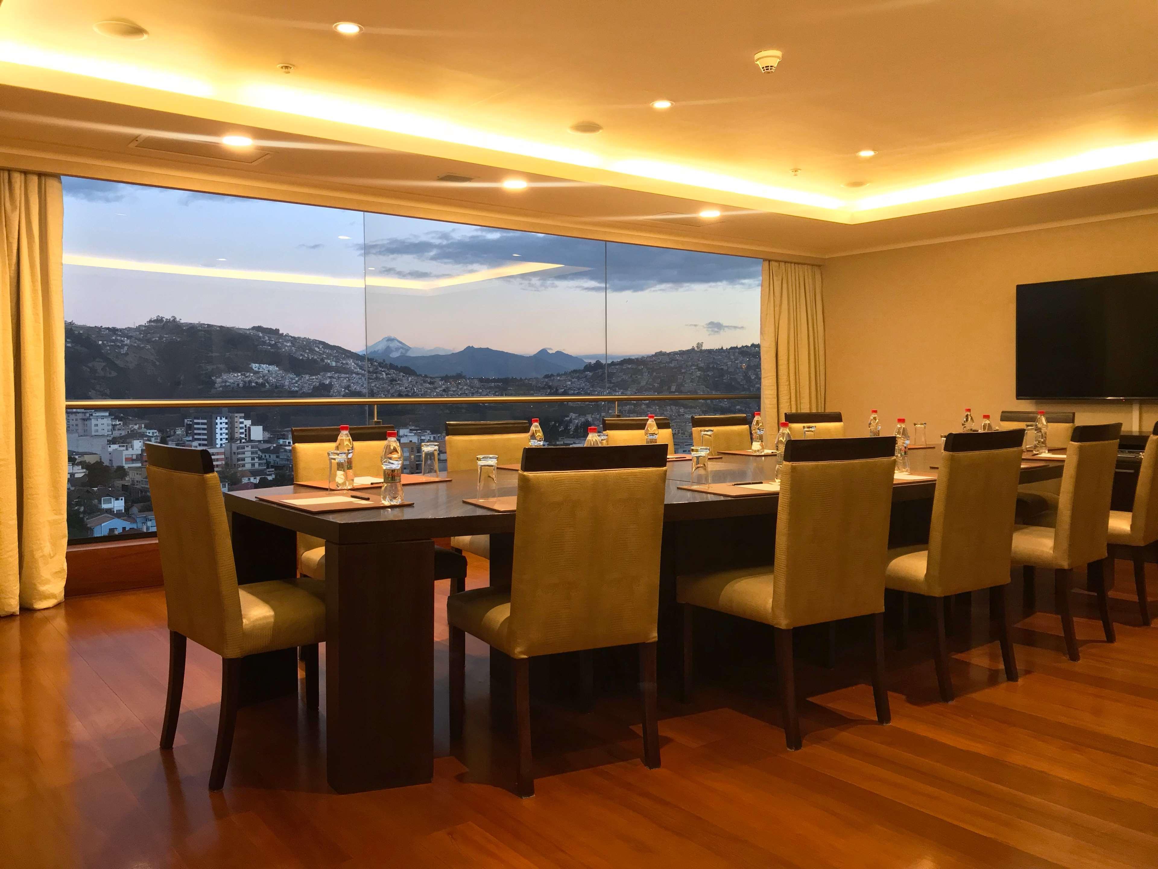 Swissotel Кито Екстериор снимка