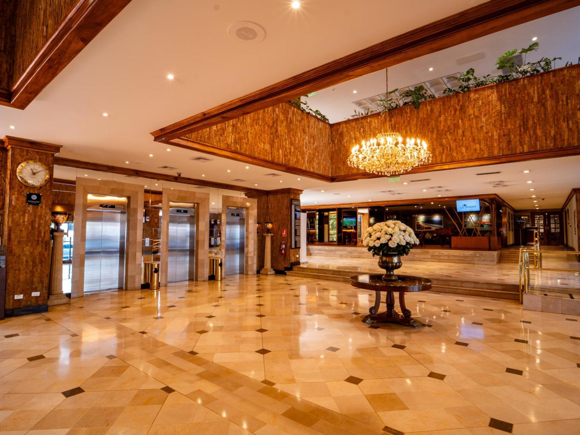 Swissotel Кито Екстериор снимка