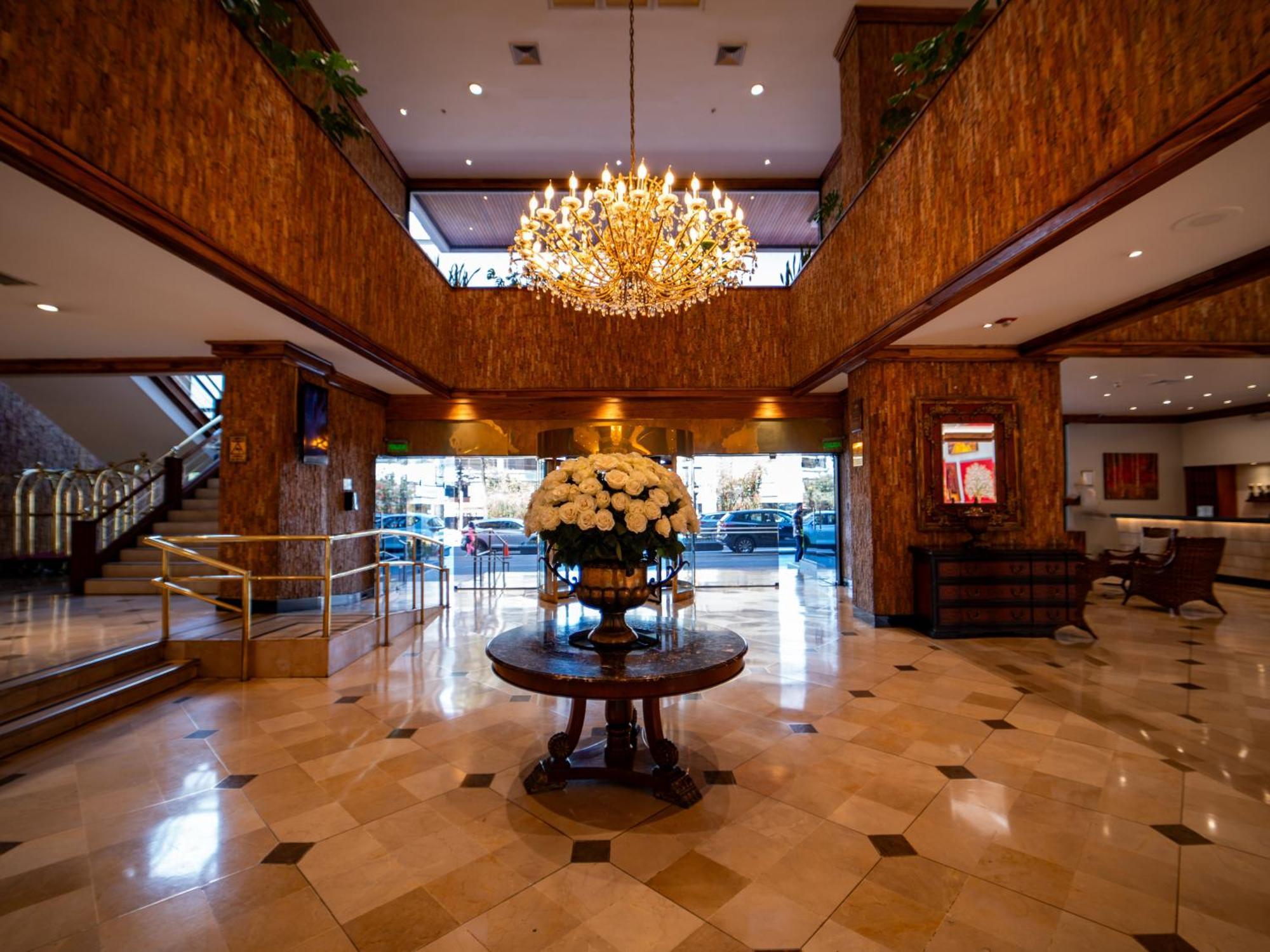Swissotel Кито Екстериор снимка